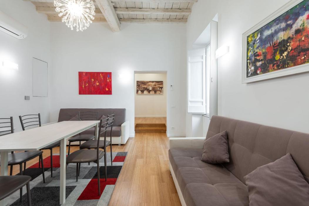Restored Apartment - Stunning Pantheon View Roma Exterior foto